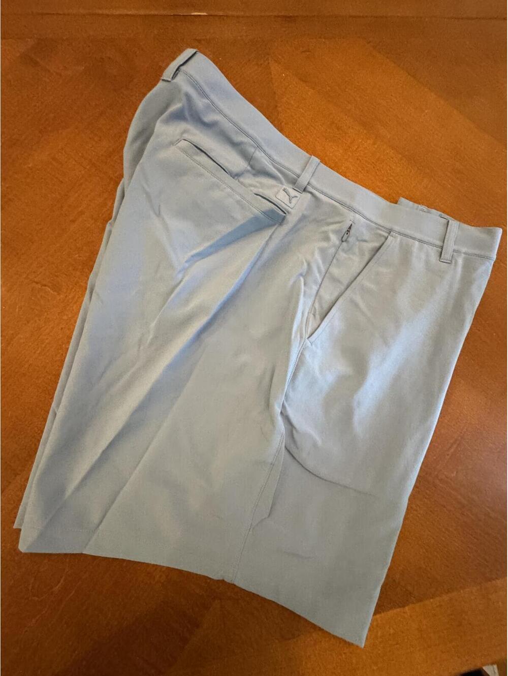 Puma Light Blue Casual Shorts 42 waist D130